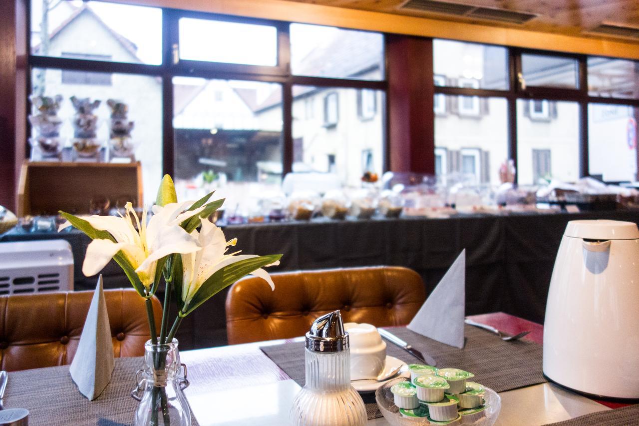Kontaktlos Hotel Am Kappelberg Kontaktlos Fellbach Bagian luar foto