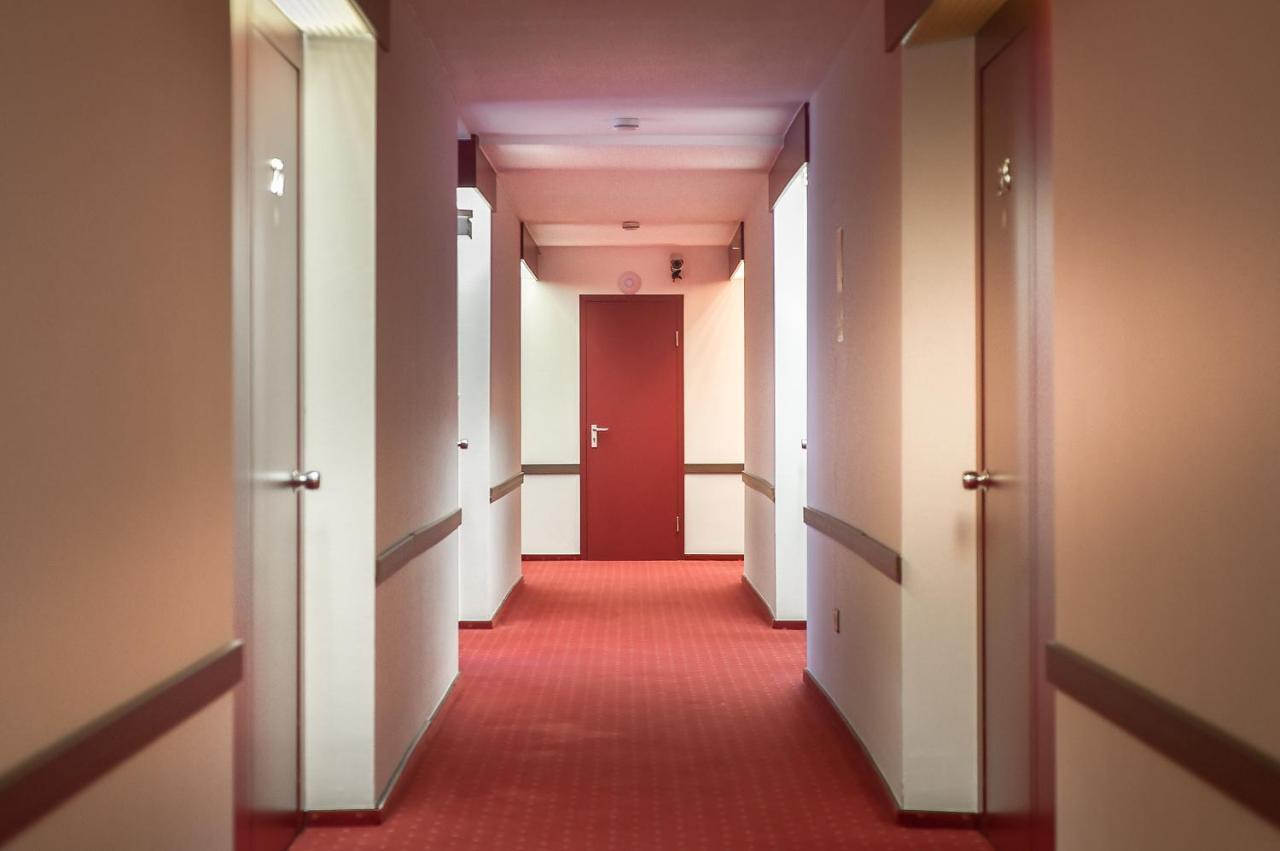 Kontaktlos Hotel Am Kappelberg Kontaktlos Fellbach Bagian luar foto